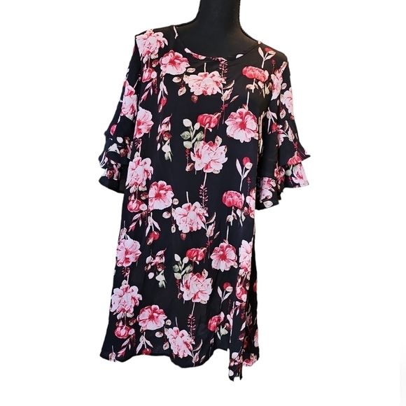 Wishful Semi Sheer Black & Red Floral Tunic Flutter Sleeves - Picture 1 of 7